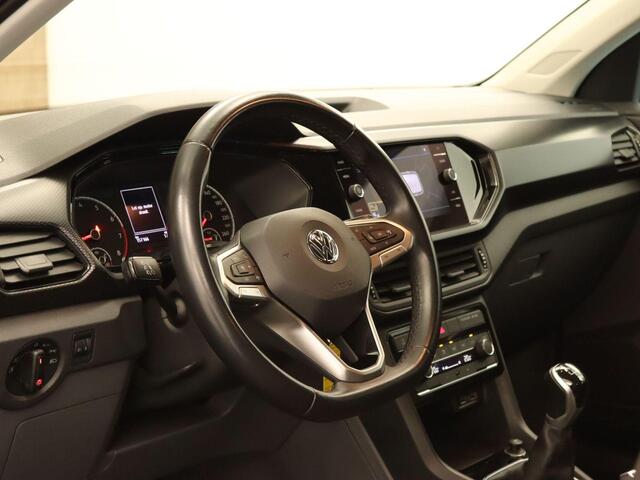 Volkswagen T-Cross 1.0 TSI Life - ORIGINEEL NEDERLANDSE AUTO - VASTE TREKHAAK - TREKGEWICHT 1000 KG - VERKEERT IN EEN MOOIE STAAT - CLIMATE CONTROL - PARKEERSENSOREN VOOR/ ACHTER - DODEHOEK DETECTIE - ADAPTIEVE CRUISE CONTROL - 16 INCH LICHT METALEN VELGEN - KEURIG ONDERHOU