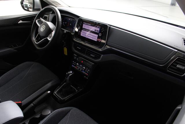 Volkswagen T-Cross 1.0 TSI 116PK Style Automaat Navigatie | Led verlichting | 4-Seizoenen banden | Virtual Cokpit | Climate Control