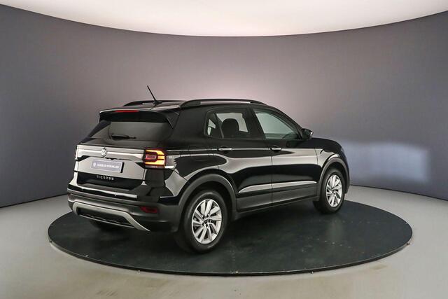 Volkswagen T-Cross Life 1.0 TSI 110pk DSG Automaat Achteruitrijcamera, Adaptive cruise control, App connect, DAB, Radio, Airco, Stoelverwarming, Parkeersensoren, Bluetooth