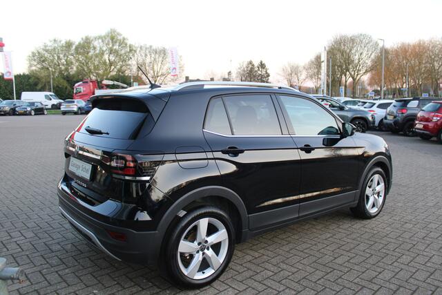 Volkswagen T-Cross 1.5 TSI Style 150pk - Carplay - Virtual cockpit - Camera - LED - Stoelverwarming - Rijklaar