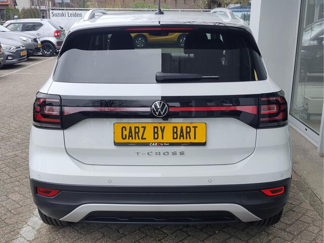 Volkswagen T-Cross 1.0 TSI STYLE DSG Adaptive Cruise | Stoelverwarming | LED | Camera