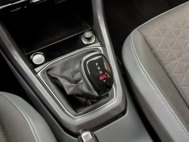 Volkswagen T-Cross 1.0 TSI AUT7 STYLE NAVI CAMERA DIGI-DASH APPLE-CARPLAY LED LMV PDC