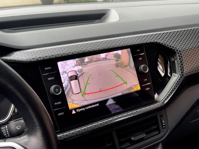 Volkswagen T-Cross 1.0 TSI AUT7 STYLE NAVI CAMERA DIGI-DASH APPLE-CARPLAY LED LMV PDC