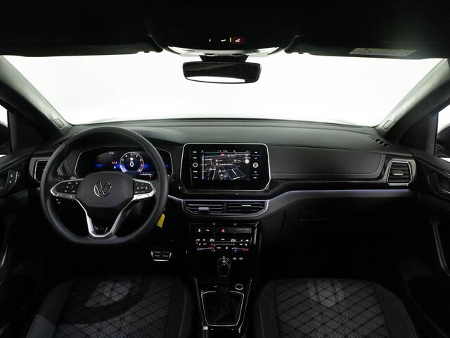 Volkswagen T-Cross R-Line 1.0 TSI 115pk Automaat | Stoelverwarming | Navigatie | Adaptieve Cruise Control | Matrix LED |
