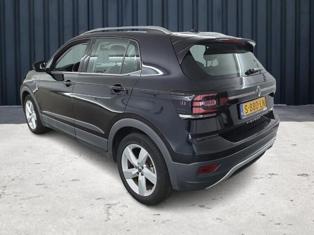 Volkswagen T-Cross 1.0 TSI Style (111 PK) 1e-Eig & Dealer-Onderh. BOVAG-Garantie. Navigatie/Apple-Carplay/Android-Auto, Adaptive-Cruisecontrol, Parkeersensoren-V+A, Achteruitrijcamera, DAB, Sportstoelen, Licht-Zicht-Pakket, Lm-Velgen Privacy-Glas