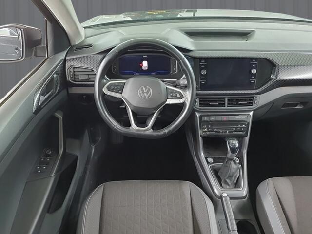 Volkswagen T-Cross 1.0 TSI Style (111 PK) 1e-Eig & Dealer-Onderh. BOVAG-Garantie. Navigatie/Apple-Carplay/Android-Auto, Adaptive-Cruisecontrol, Parkeersensoren-V+A, Achteruitrijcamera, DAB, Sportstoelen, Licht-Zicht-Pakket, Lm-Velgen Privacy-Glas