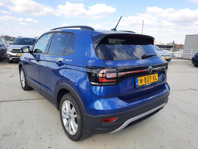 Volkswagen T-Cross 1.0 TSI Life Exe | Navi | Privacy Glass | 17"