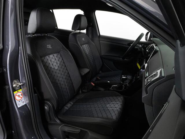 Volkswagen T-Cross R-Line 1.0 TSI 115pk Automaat | Matrix LED | Stoelverwarming | Navigatie | Adaptieve Cruise Control |