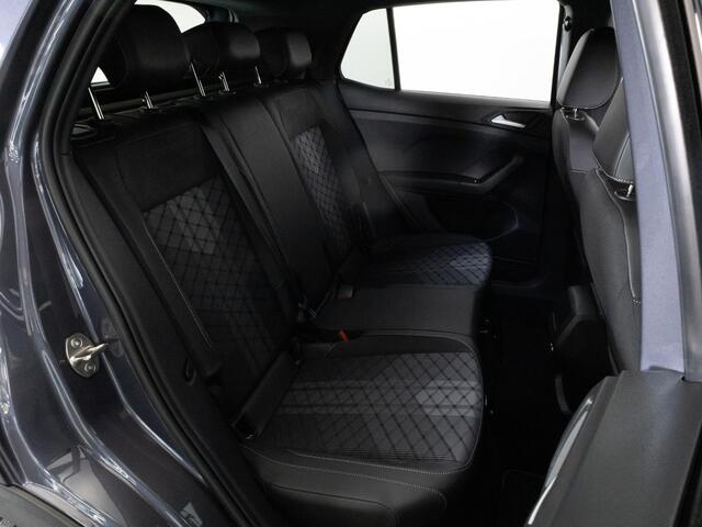 Volkswagen T-Cross R-Line 1.0 TSI 115pk Automaat | Matrix LED | Stoelverwarming | Navigatie | Adaptieve Cruise Control |