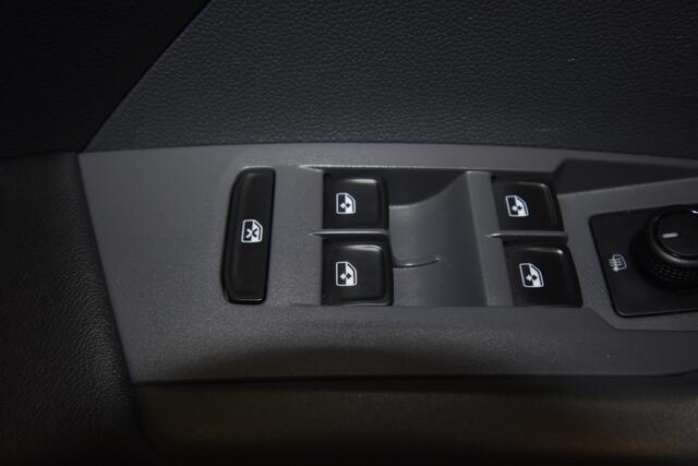 Volkswagen T-Cross 1.0 TSI Life , 116PK !!! , AIRCO , CR CONTR , PDC V+A , LMV16 ,