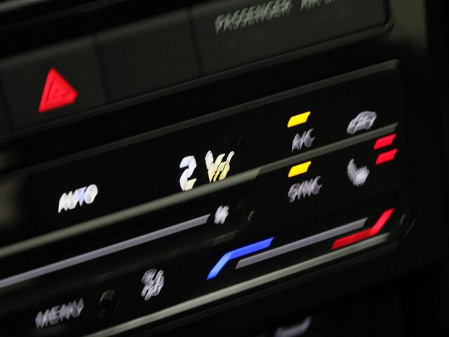 Volkswagen T-Cross 1.0TSI/116PK Style DSG · Navigatie · LED · Parkeersensoren · Garantie tot juni 2026