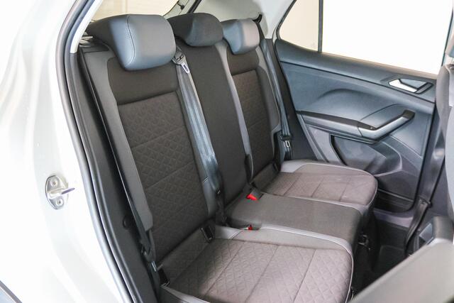 Volkswagen T-Cross 1.0 TSI Style Navigatie, Achteruitrijcamera, Apple CarPlay/Android Auto, Climate Control, Automaat