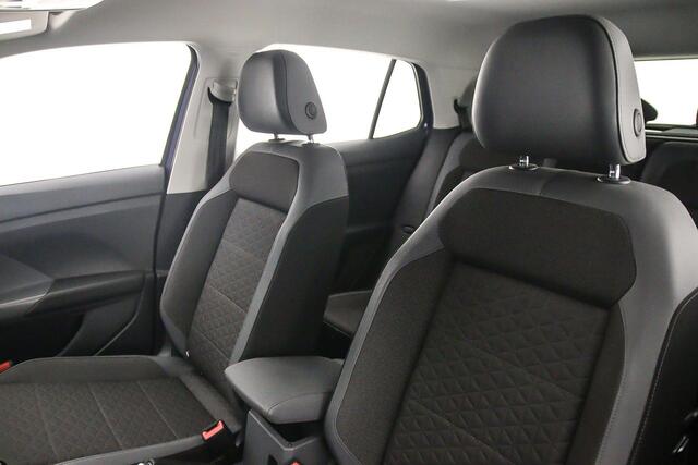 Volkswagen T-Cross Style 1.0 TSI 115pk Adaptive cruise control, Navigatie, Parkeersensoren, App connect, Airco, DAB, Radio, Bluetooth, LED koplampen