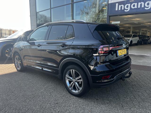 Volkswagen T-Cross 1.0 TSI R-Line / Climate control / Stoelverwarming / Led koplampen / Virtual Cockpit pro / Trekhaak / 17 Inch Sebring