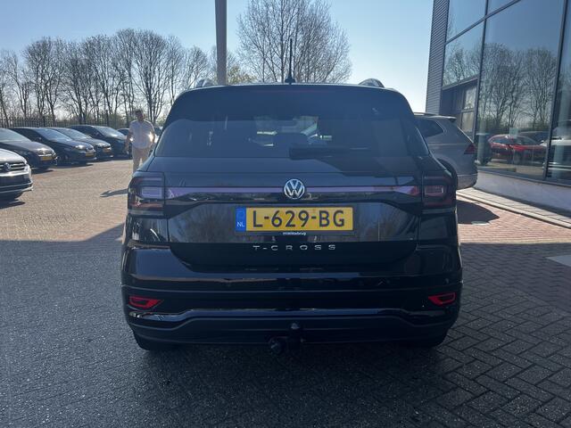 Volkswagen T-Cross 1.0 TSI R-Line / Climate control / Stoelverwarming / Led koplampen / Virtual Cockpit pro / Trekhaak / 17 Inch Sebring