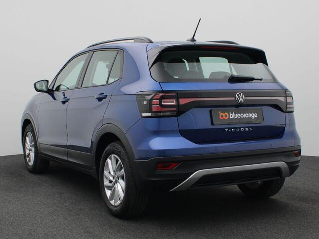Volkswagen T-Cross 1.0 TSI Life 110PK DSG Adaptieve Cruise Controle, Achteruitrijcamera, Parkeersensoren voor en achter, Stoelverwarming, Clima, DAB+, 16" LM Velgen