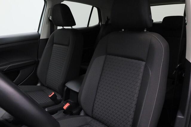 Volkswagen T-Cross 1.0 TSI 110 pk DSG Life | Achteruitrijcamera | Stoelverwarming | Navigatie | Digital Cockpit