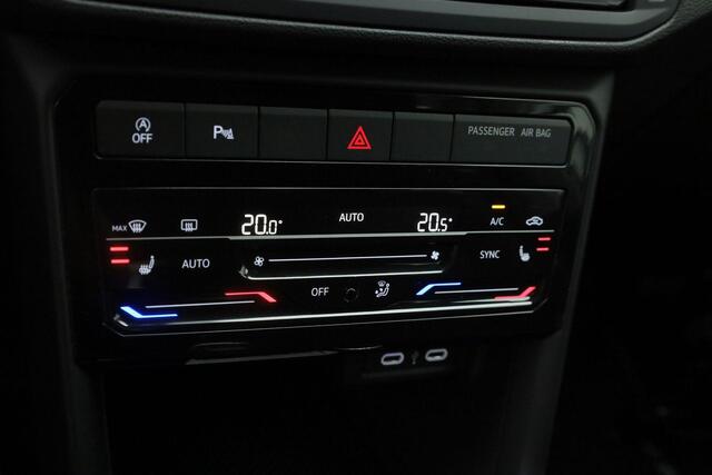 Volkswagen T-Cross 1.0 TSI 110 pk DSG Life | Achteruitrijcamera | Stoelverwarming | Navigatie | Digital Cockpit