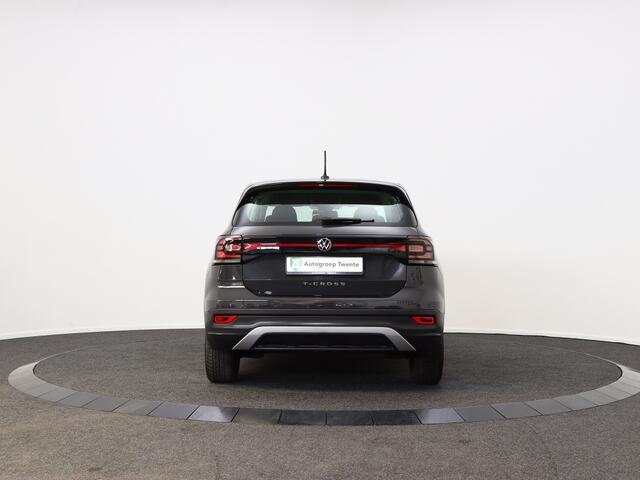 Volkswagen T-Cross 1.0 TSI Life Bns | Parkeer Sensoren | Airco | Bleutooth |