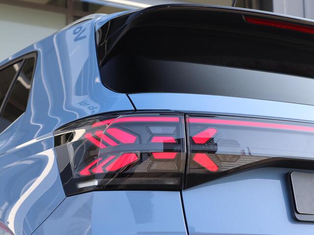 Volkswagen T-Cross 1.0 TSI 115 pk DSG R-Line | IQ Light | Stoelverwarming | Navigatie | Adaptieve Cruise Control | App Connect | 17'' LM | Fabrieksgarantie tot 12-06-2026 |