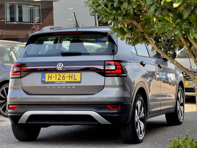 Volkswagen T-Cross 1.0 TSI LIFE 93D.KM! NAVI APPLE-CARPLAY PARK-ASSIST LED LMV PDC