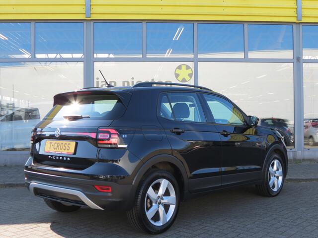 Volkswagen T-Cross 1.0 TSI -115pk- Navi | Parkeersensoren | Dodehoeksensoren | Climate Control | Stoelverwarming |Rijklaarprijs incl. 1 jaar Bovag garantie