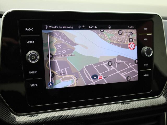 Volkswagen T-Cross 1.0TSI/116PK Style DSG · Navigatie · Parkeersensoren · Matrix-LED · Garantie tot juni 2026