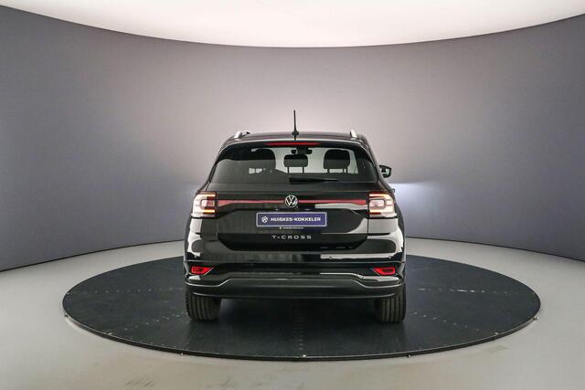 Volkswagen T-Cross Style Business R 1.5 TSI 150pk DSG Automaat Adaptive cruise control, Achteruitrijcamera, LED verlichting, Stoelverwarming, Airco, App connect, Parkeersensoren, DAB, Radio