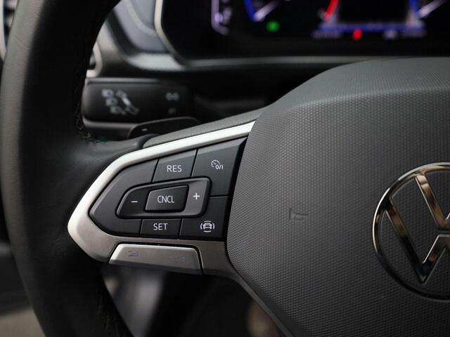 Volkswagen T-Cross 1.0TSI/116PK Style DSG · Navigatie · LED · Parkeersensoren · Garantie tot juni 2026