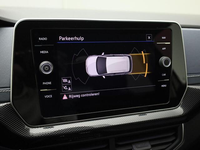 Volkswagen T-Cross 1.0TSI/116PK Style DSG · Navigatie · Parkeersensoren · Stoelverwarming · Garantie tot april 2026