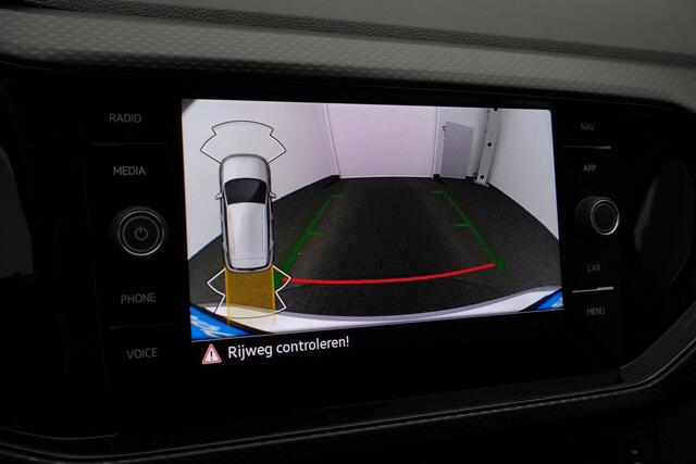 Volkswagen T-Cross 1.0 TSI 110 pk DSG Life | Achteruitrijcamera | Navigatie | Stoelverwarming | Digital Cockpit