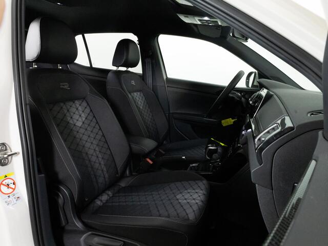 Volkswagen T-Cross R-Line 1.0 TSI 115 PK DSG AUTOMAAT | LED | Navigatie | Adaptieve Cruise Control | Travel Assist | Stoelverwarming |