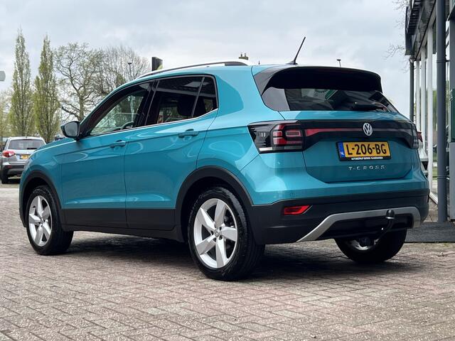 Volkswagen T-Cross 1.0 TSI Style Business R | AUTOMAAT | 30.000km! | NIEUWSTAAT | TREKHAAK