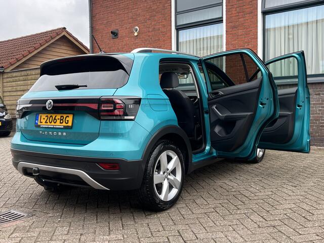 Volkswagen T-Cross 1.0 TSI Style Business R | AUTOMAAT | 30.000km! | NIEUWSTAAT | TREKHAAK