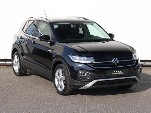 Volkswagen T-Cross 1.0 TSI Style 115pk DSG | LED | Navigatie | Stoelverwarming | Spiegelpakket | Parkeersensoren