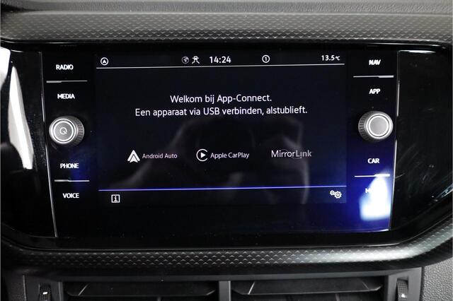 Volkswagen T-Cross 1.0 TSI Life 96 pk | Navigatie via App | Airco | Adaptieve cruise control