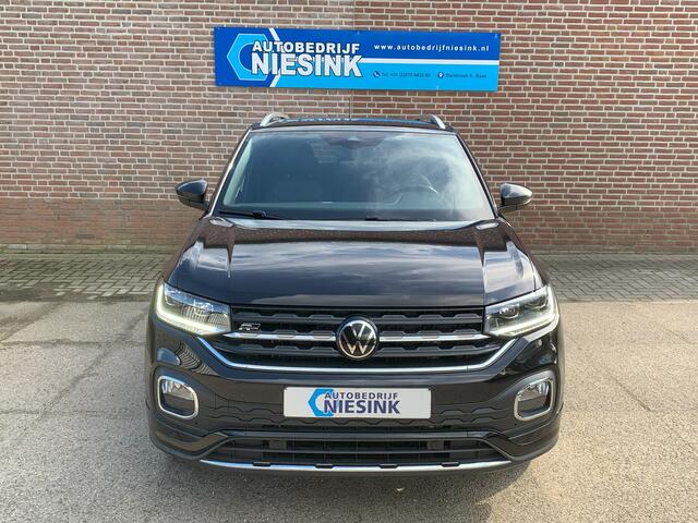 Volkswagen T-Cross 1.0 TSI R-Line