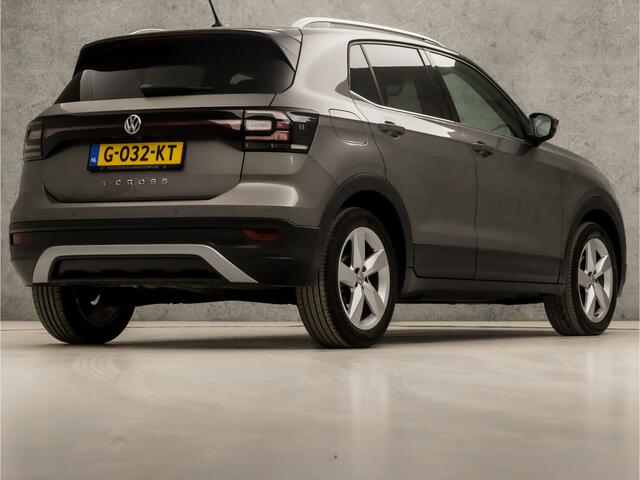 Volkswagen T-Cross 1.0 TSI Sport R Automaat (VIRTUAL COCKPIT, APPLE CARPLAY, GROOT NAVI, CLIMATE, LED KOPLAMPEN, SPORTSTOELEN, CAMERA, GETINT GLAS, KEYLESS, NIEUWSTAAT)