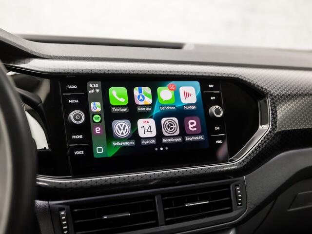 Volkswagen T-Cross 1.0 TSI Sport R Automaat (VIRTUAL COCKPIT, APPLE CARPLAY, GROOT NAVI, CLIMATE, LED KOPLAMPEN, SPORTSTOELEN, CAMERA, GETINT GLAS, KEYLESS, NIEUWSTAAT)