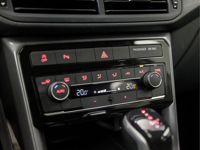 Volkswagen T-Cross 1.0 TSI Sport R Automaat (VIRTUAL COCKPIT, APPLE CARPLAY, GROOT NAVI, CLIMATE, LED KOPLAMPEN, SPORTSTOELEN, CAMERA, GETINT GLAS, KEYLESS, NIEUWSTAAT)