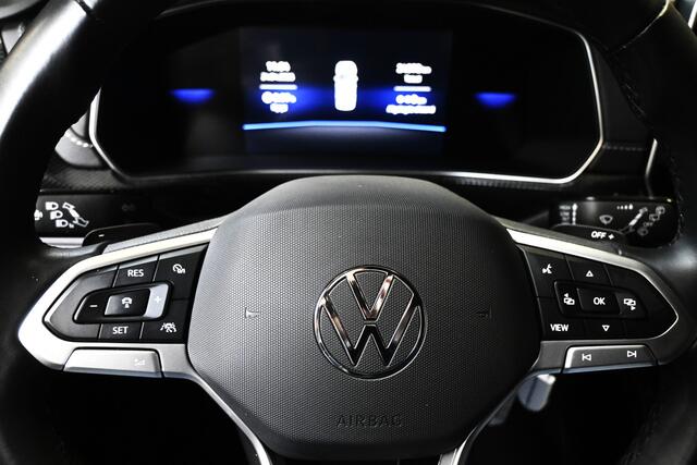 Volkswagen T-Cross 1.5 TSI 150pk R-Line | Virtual Cockpit | Achteruitrijcamera | Afneembare Trekhaak | 100% (Dealer) onderhouden label