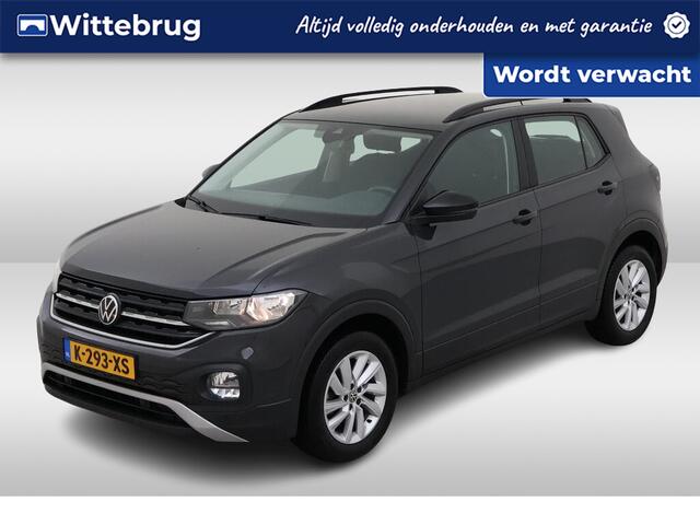 Volkswagen T-Cross 1.0 TSI Life Executive Navigatie / Parkeersensoren / Airco / Cruise control / Bluetooth / App-connect
