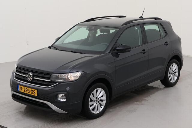 Volkswagen T-Cross 1.0 TSI Life Executive Navigatie / Parkeersensoren / Airco / Cruise control / Bluetooth / App-connect