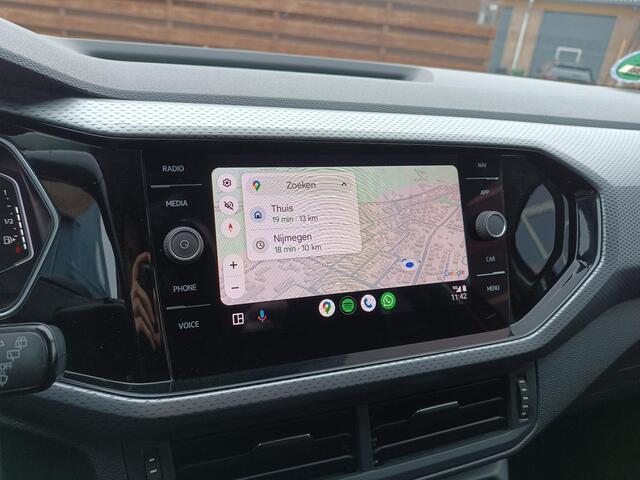 Volkswagen T-Cross 1.0 TSI Automaat Active R-Line, carplay, virtual