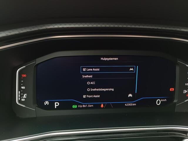 Volkswagen T-Cross 1.0 TSI Automaat Active R-Line, carplay, virtual