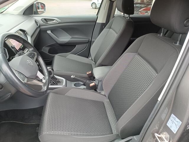 Volkswagen T-Cross 1.0 TSI Automaat Active R-Line, carplay, virtual