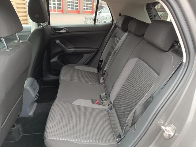 Volkswagen T-Cross 1.0 TSI Automaat Active R-Line, carplay, virtual