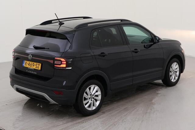 Volkswagen T-Cross 1.0 TSI 96pk Life / Navigatie / Pakeersensoren / App Connect