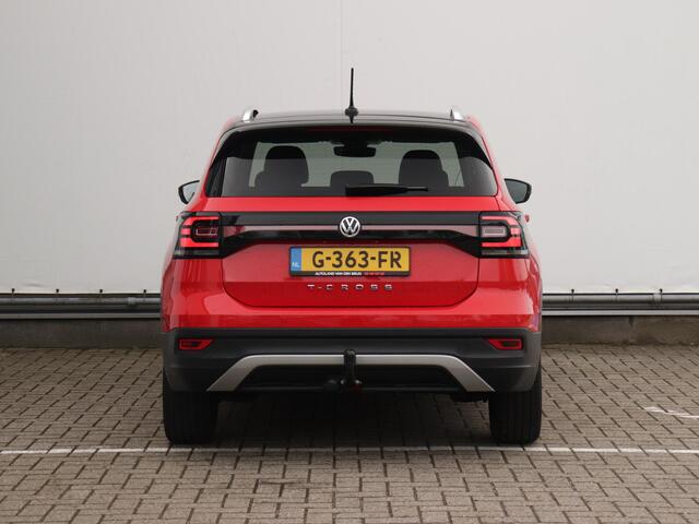 Volkswagen T-Cross 1.0 TSI Style 115pk Automaat | Trekhaak | Dodehoekdetectie | Parkeersensoren | Navigatie | LED |