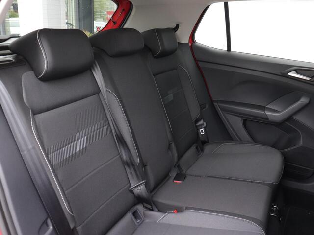 Volkswagen T-Cross 1.0 TSI Style 115pk Automaat | Trekhaak | Dodehoekdetectie | Parkeersensoren | Navigatie | LED |